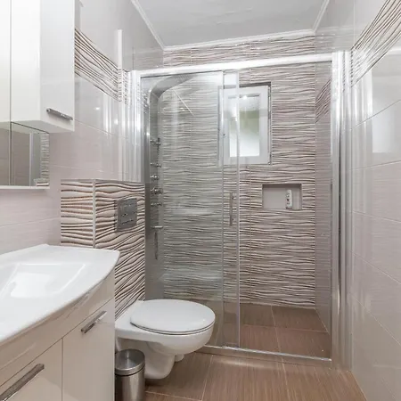 公寓 Lovely In With Wifi